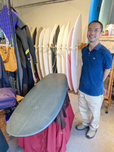 ATOM Surfboard anonymous model 5'7"