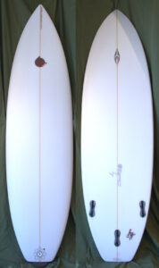 ATOM Surfboard Y.F.D. model 6'7"