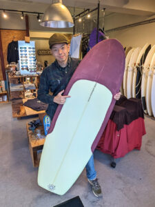 ATOM Surfboard Anonymous 5'7"