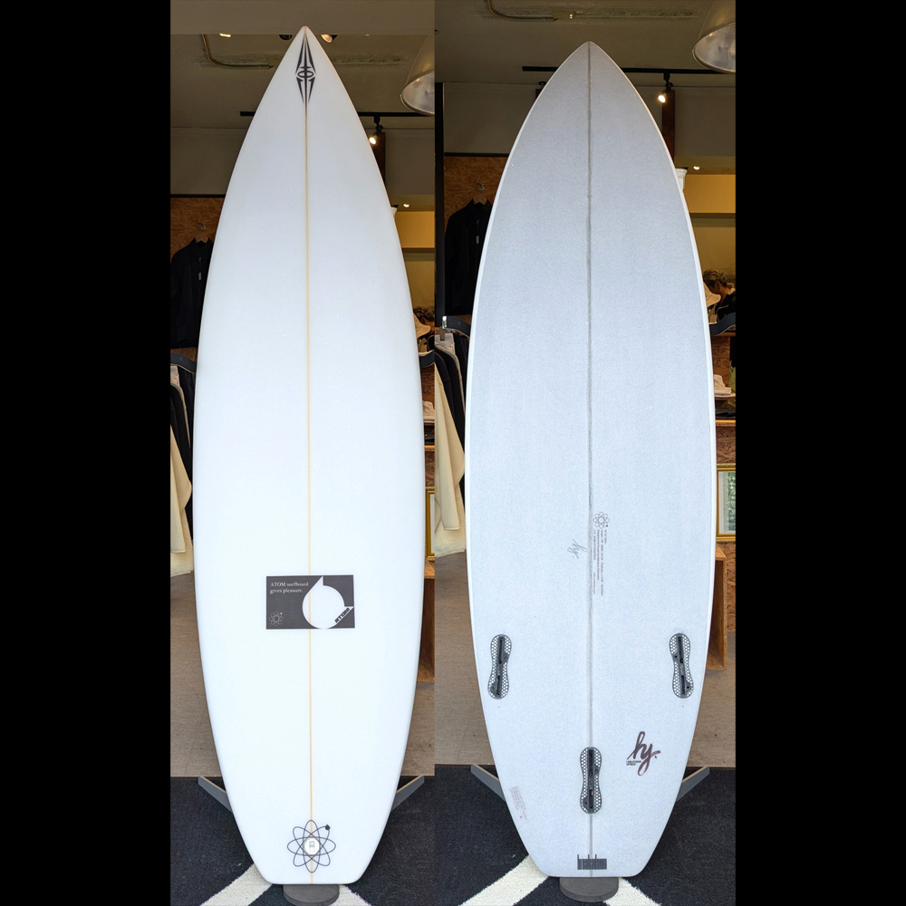 ATOM Surfboard “Strider2.0″ 5’8” ATOM Surfboard “Strider2.0″ 5’8”